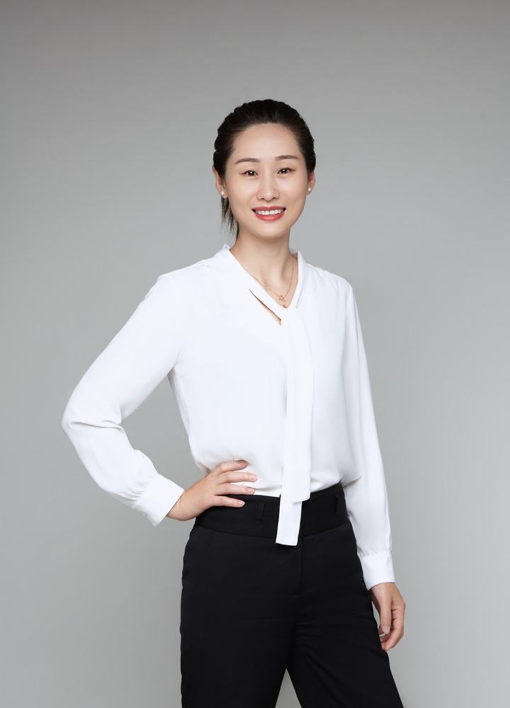 方 苹 · 市场一部总监