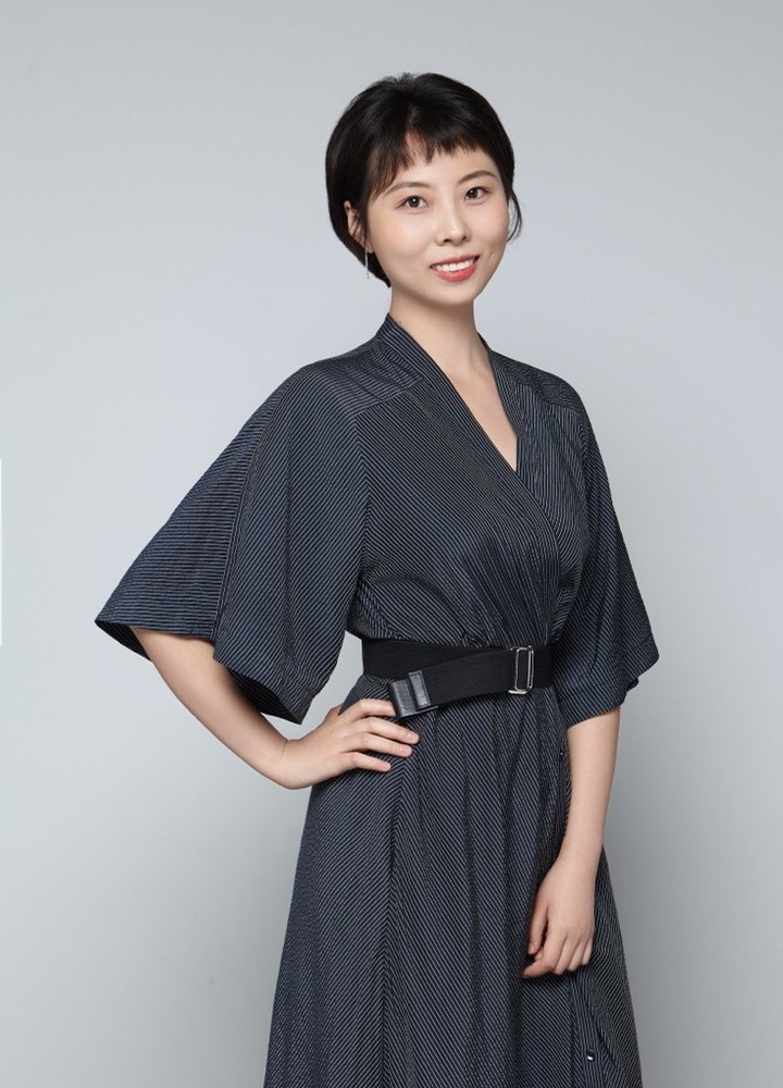 何婉静 · 专职律师 · 数据合规和AI合规