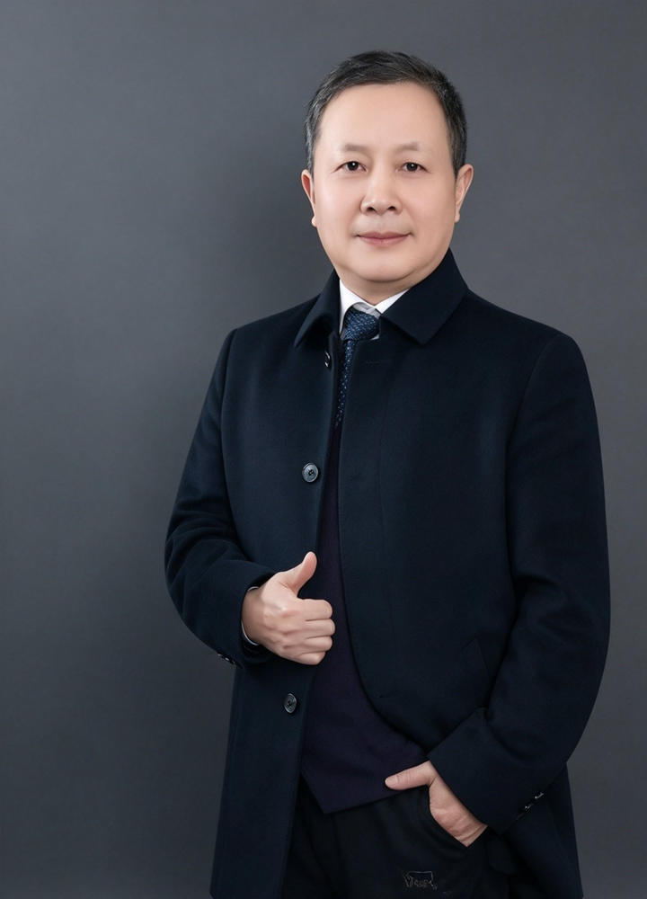 罗少成 · 资深律师 · 刑事辩护