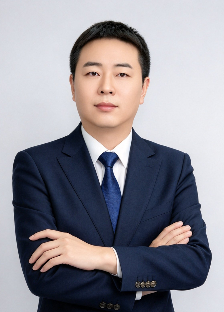 谢兰成 · 资深律师 · 企业合规