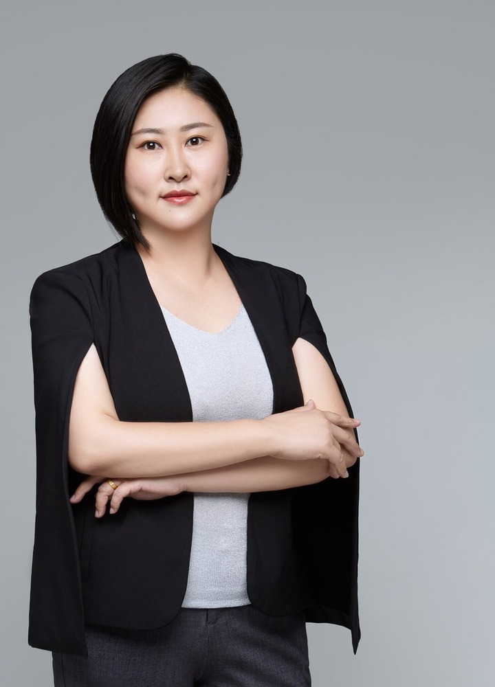 许艳丽 · 资深律师 · 企业法律顾问