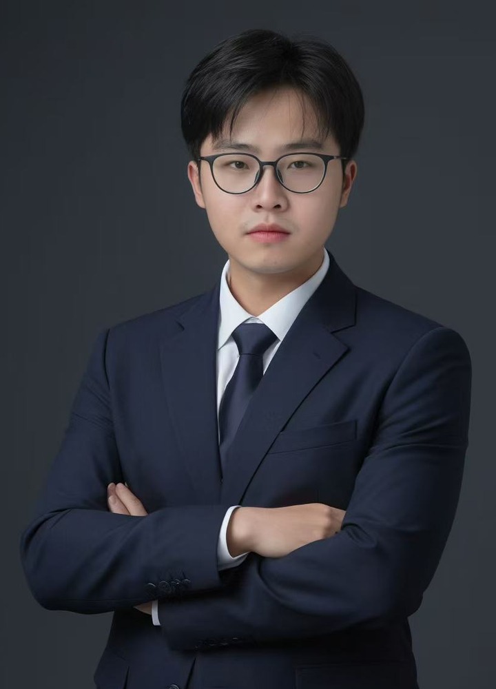 薛元皓 · 专职律师 · 民事纠纷